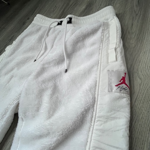 Air Jordan Flight Fleece Jogger Sweats white fuzzy size small euc - Picture 2 of 6